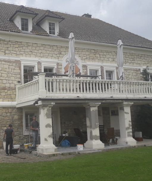 reconstrukce domu a b